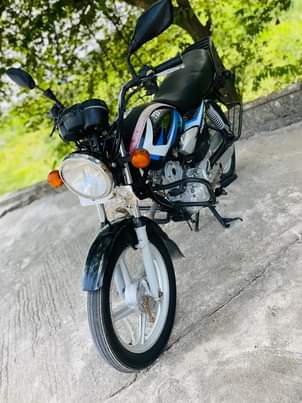 A picture of Tvc cc 125 bei 850 000 maongezi yapo Pikipik bado