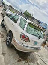 A picture of URGENT SALE Tokunbo standard Registered Lexus RX 300 nothing to