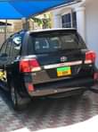 A picture of Land cruiser v8