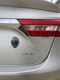 A picture of TOYOTA AVALLON 2013 FIRST BODY 07088832077