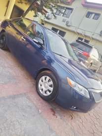 A picture of Toyota Camry 08