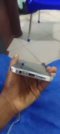 A picture of Infinix x6716B