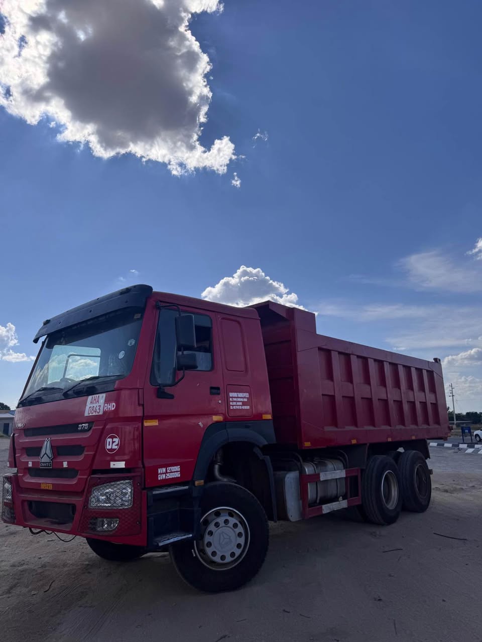 tipper trucks