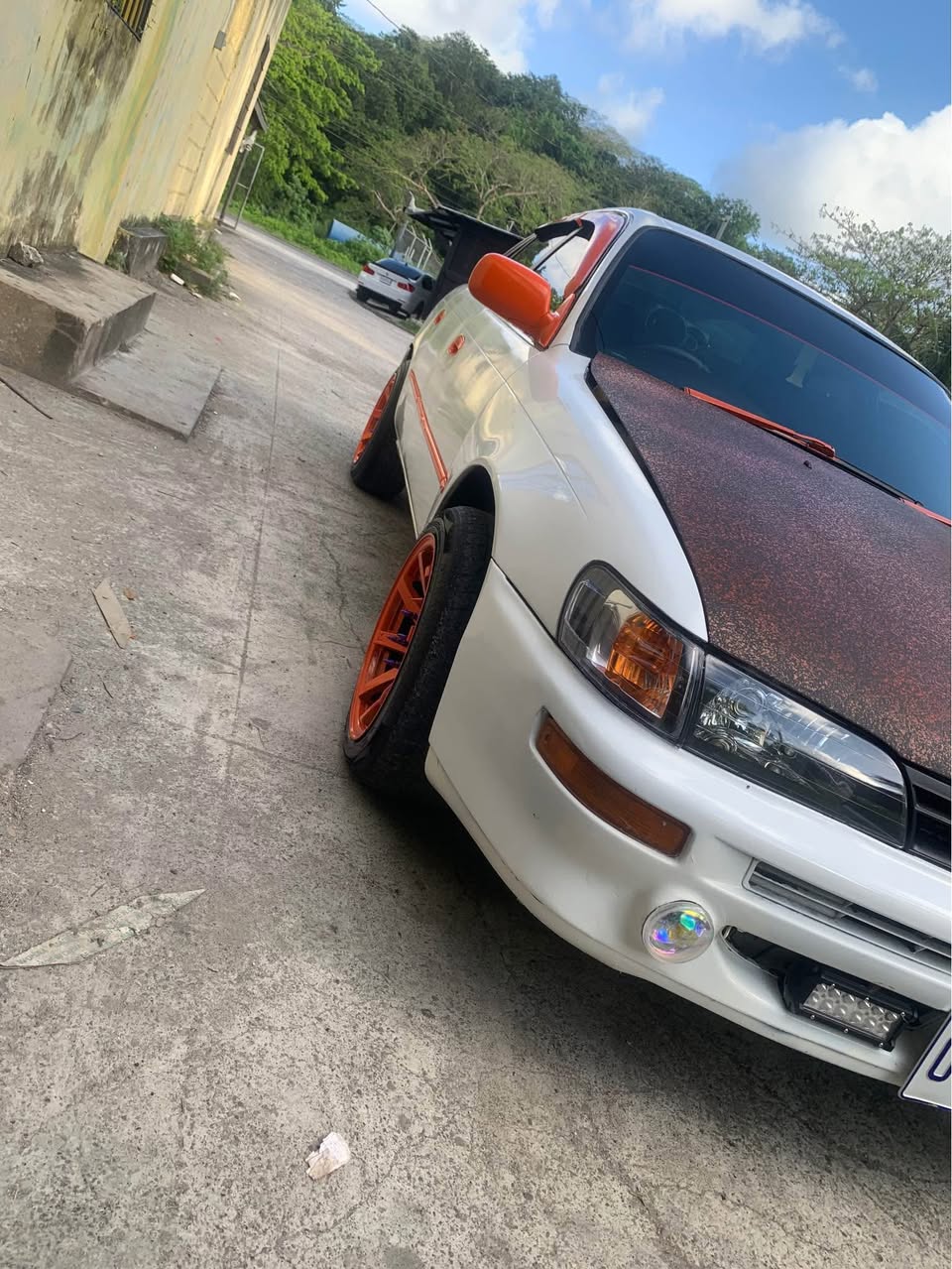 Çj Â.