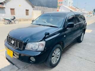 A picture of TOYOTA KLUGER IPOSOKONI GARI NINZULI MILION 11 OR EXCHANGE CALL