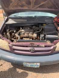 A picture of Toyota sienna for sale engine and gear is ok Things