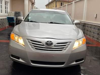 A picture of WOW This is extremely clean Camry 2007 model few months