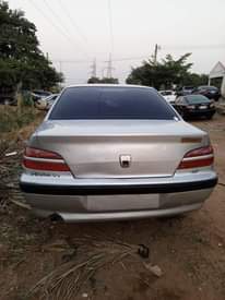 A picture of 2004 Peugeot 406 mannual 09019556049