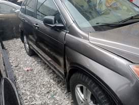 A picture of 2011 Honda CR V 3m