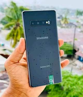 A picture of Samsung Galaxy S10