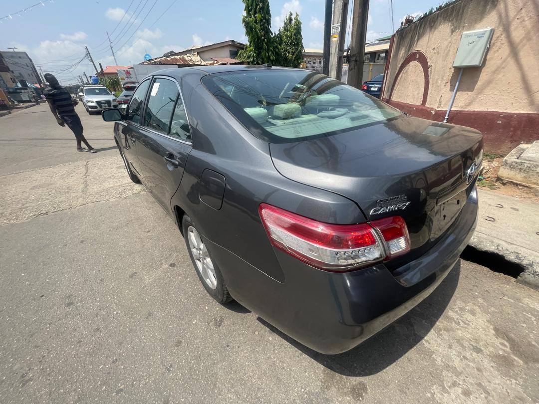 A picture of Toyota Camry 2010 Toks