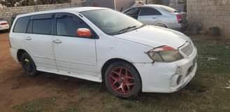 toyota fielder