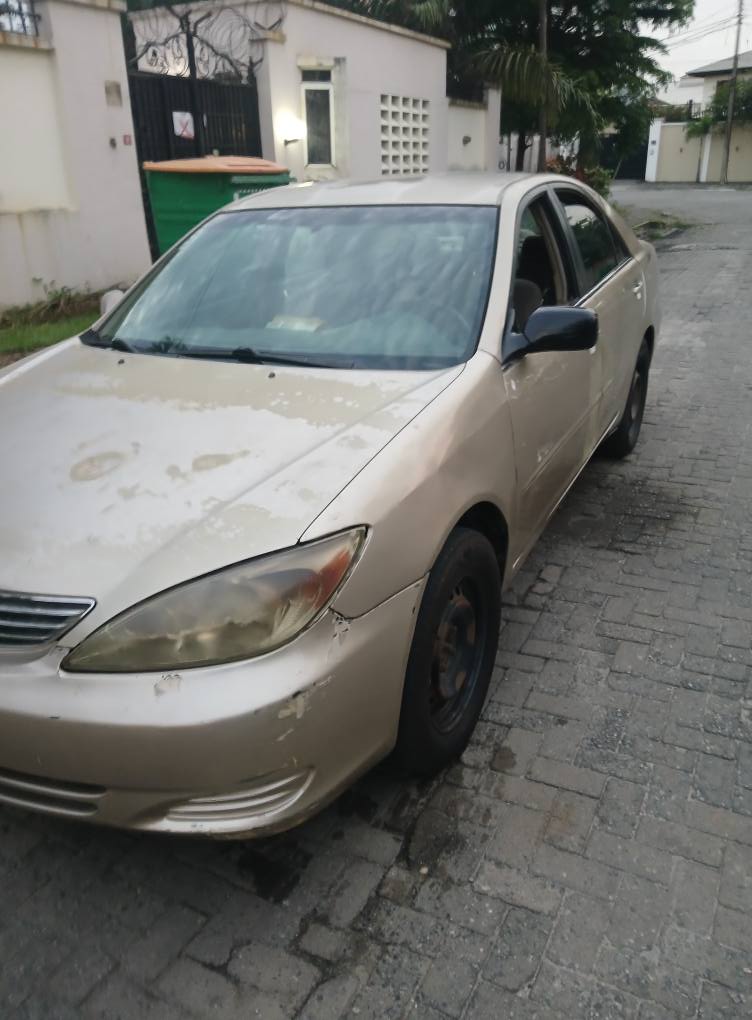 A picture of Toyota Camry 2003