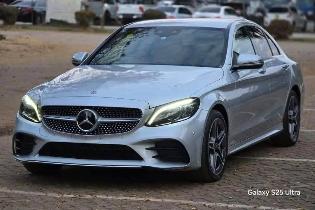 classifieds/cars mercedes