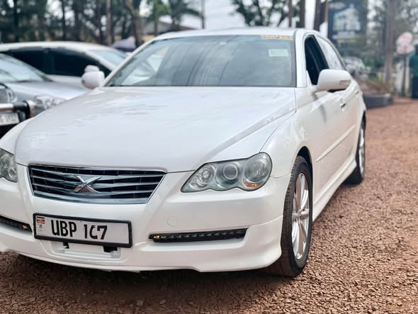 A picture of Toyota Mark X