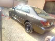 A picture of Toyota Corolla 04