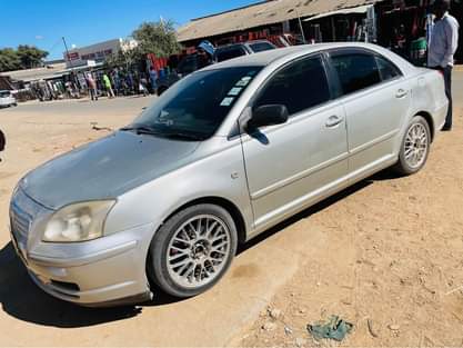 used toyota avensis