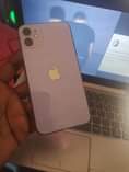 A picture of iPhone 11 128 gbs