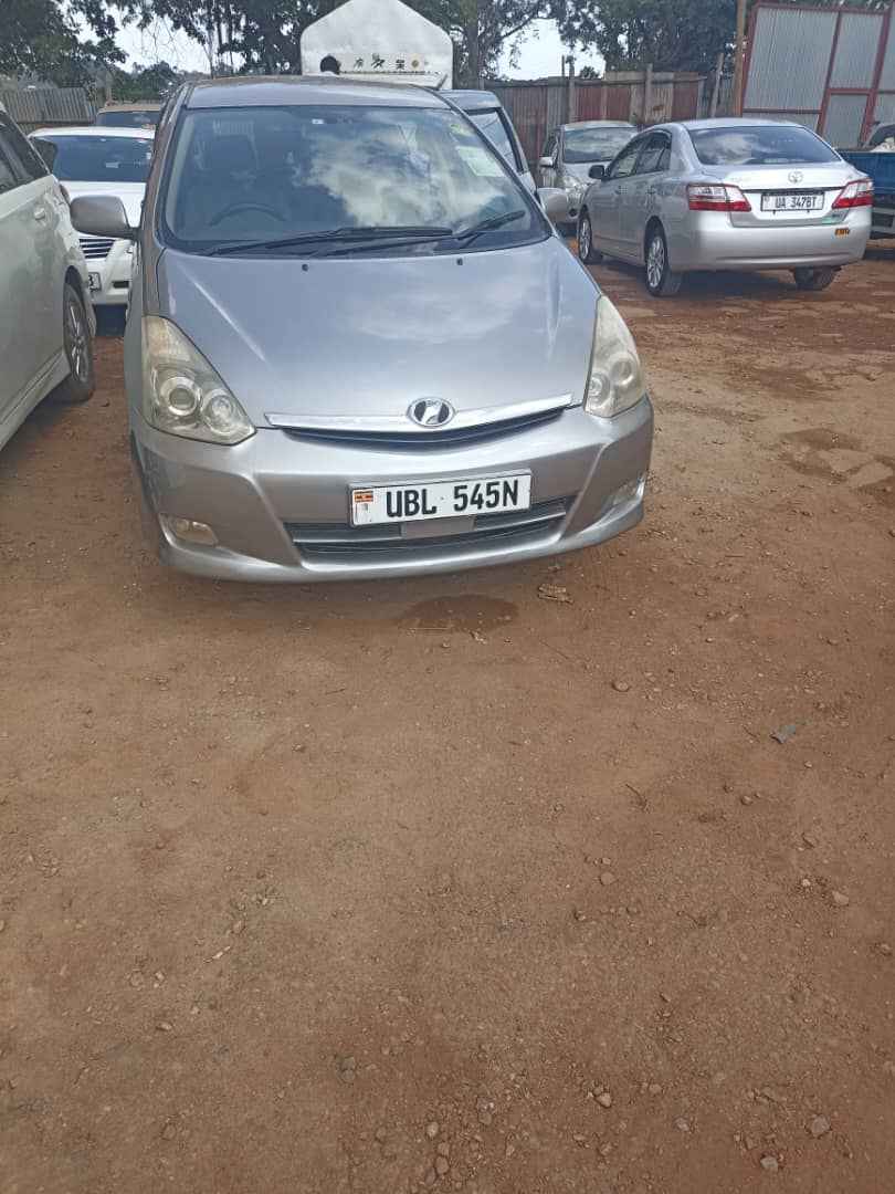 A picture of Toyota wish