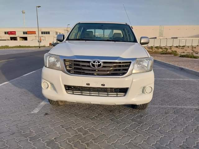 A picture of Toyota Hilux pic up 2009 watsapp 0551513562