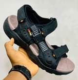 A picture of Sandal Kali Original TSH 35 000 SIZE 40 45 PIGA