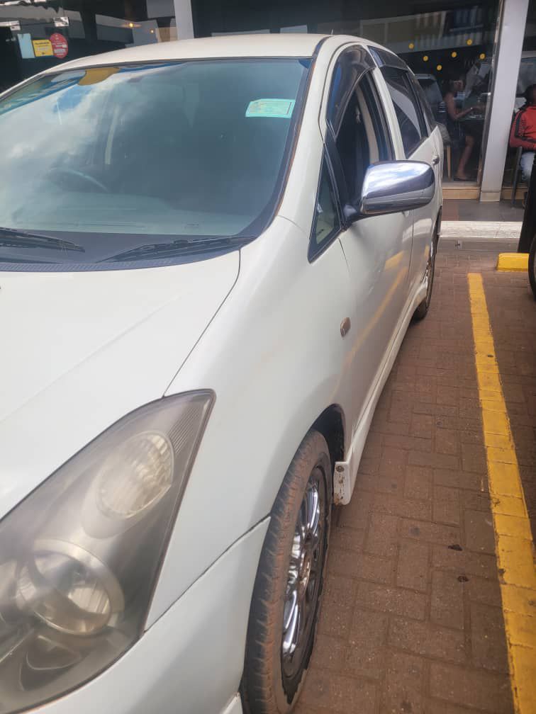 A picture of Toyota wish