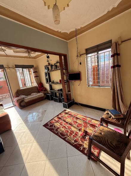 A picture of Family house for sale at Ssonde Kiwango 80millions 3bedrooms sitting