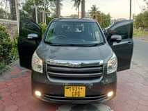 A picture of TOYOTA NOAH NEW MODEL BEI 14M