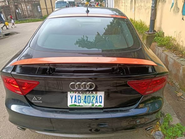 A picture of Audi A7 2013 model V6