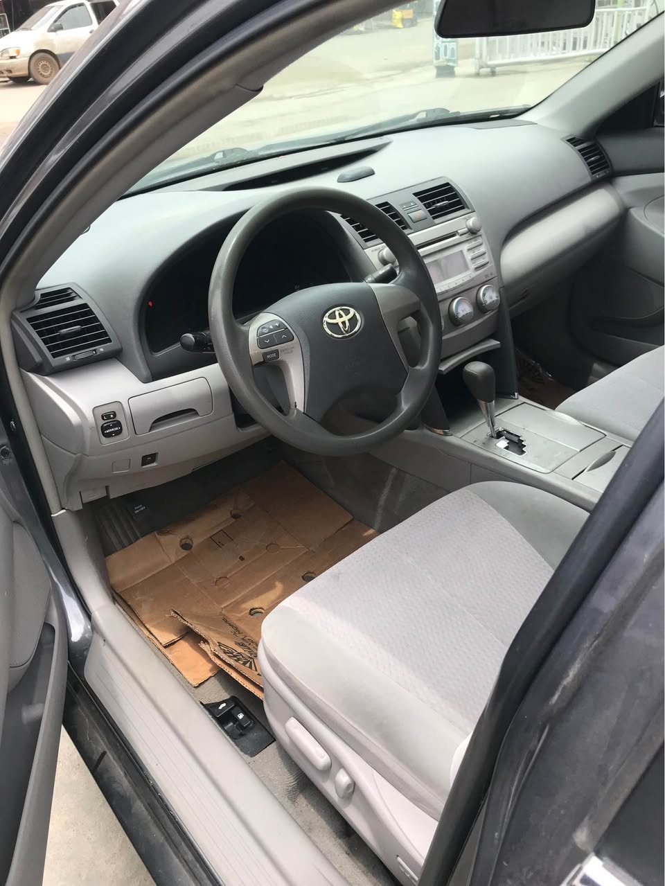 A picture of TOYOTA CAMRY 2011 Tokunbo