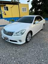 saloon cars