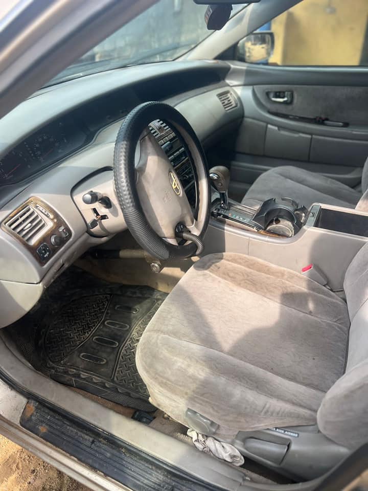 A picture of Toyota Avalon Dashboard
