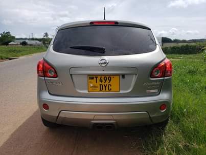 A picture of Dualis new model mwanza call 0686108116