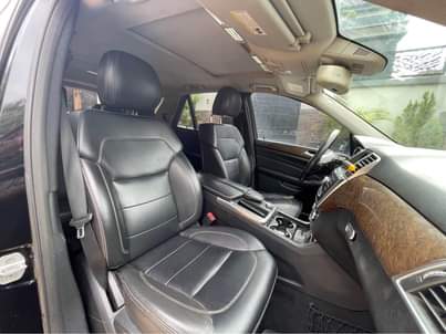 A picture of 2013 MERCEDES BENZ ML350 NIGERIA USED