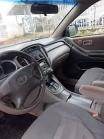 A picture of 2004 Toyota Highlander
