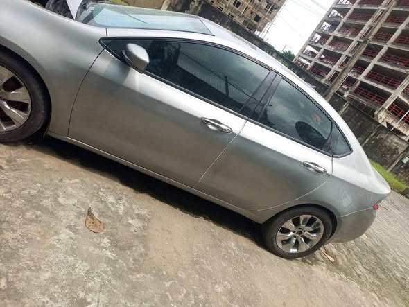 A picture of dodge dart 2014 08103497110