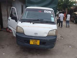 A picture of Toyota tounac