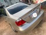 A picture of Camry 05