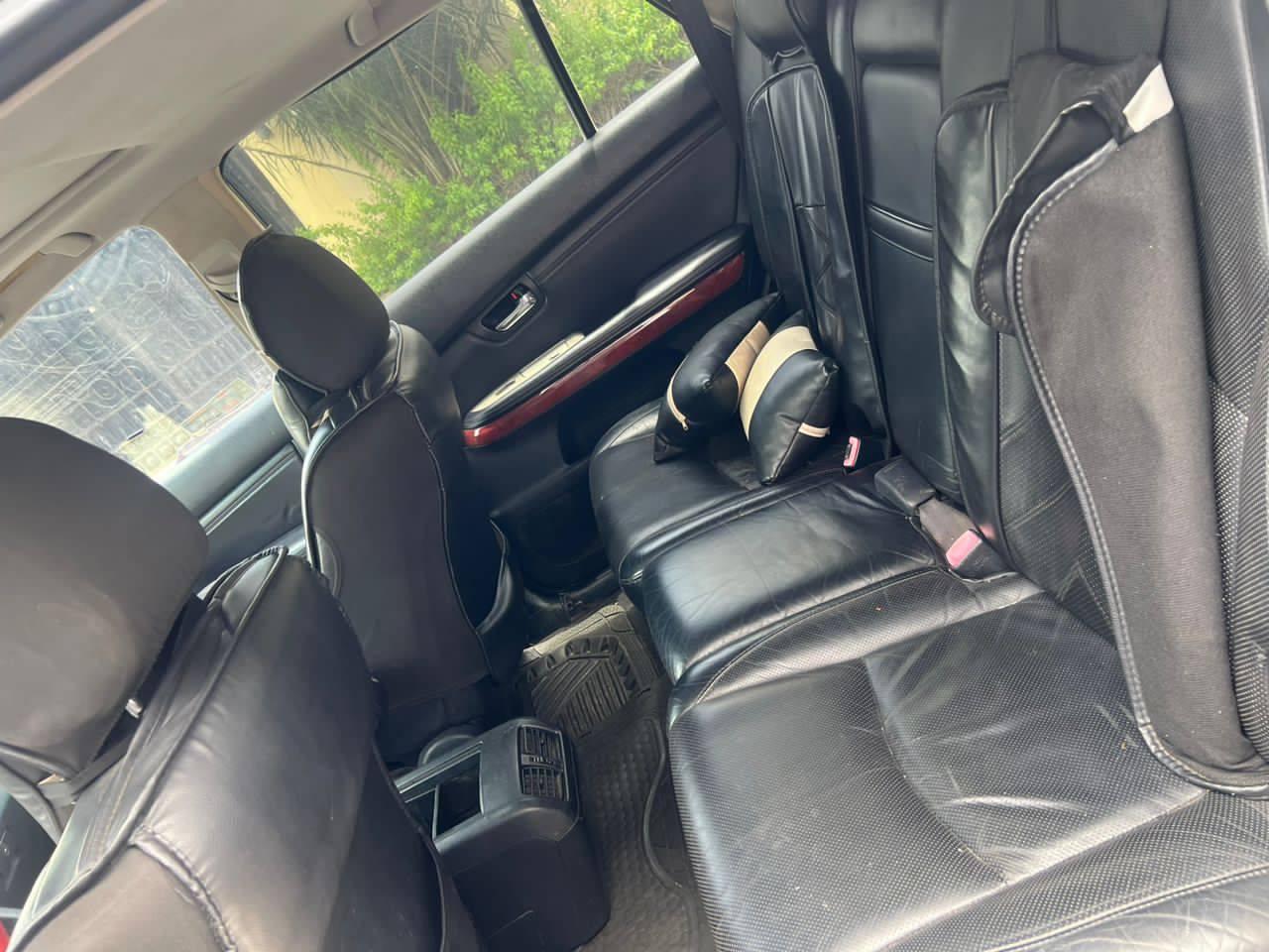 A picture of Lexus Rx330 2006 Model