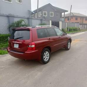 A picture of TOYOTA HIGHLANDER 2005 MODEL VERY SHARP EXTERIOR AND INTERIOR 3MZ