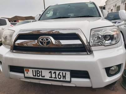 A picture of Toyota HILUX SURF...Model 2007...2700 Cc Vvti Engine...Call...0703273550