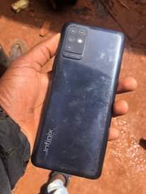 A picture of Infinix note 10 with 150k topup for a good Samsung