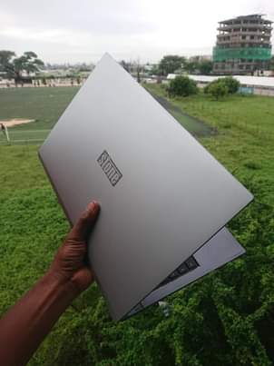 A picture of slim laptop stone core i5