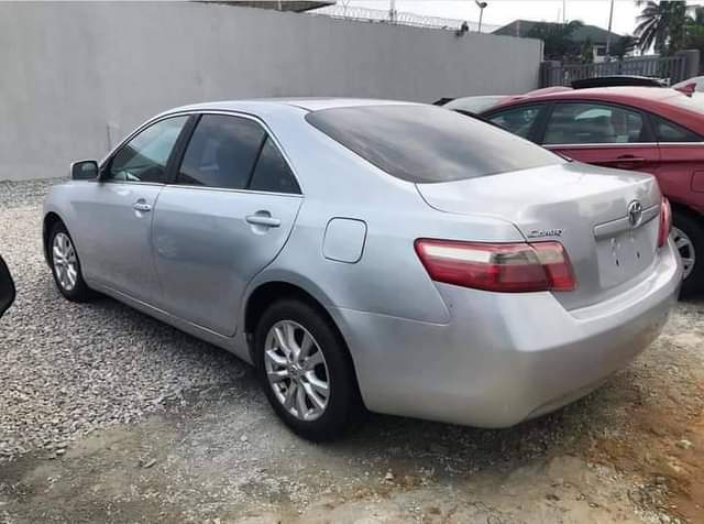 A picture of FOR SALE VERY CLEAN TOYOTA CAMRY LE 2008 MODEL GOING