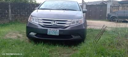A picture of 2012 Honda odyssey clean Nigerian use full options Price 4