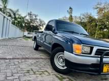 A picture of HILUX PICKUP NAMBA B NZURI