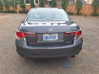 A picture of 2009 honda with 2012 light untampered engine and gear chilling