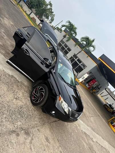 A picture of Lexus Rx350 2011