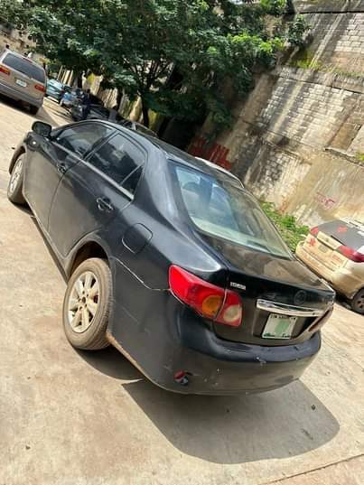 A picture of Distress Very Sharp Toyota Corolla 010 Model