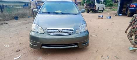 A picture of Clean as you see Corolla Sport 04 with Everything working